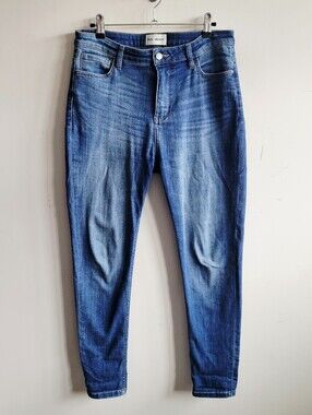 Dish Denim‎ High Rise Skinnu Jeans Medium Wash